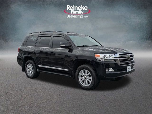 2016 Toyota Land Cruiser Base