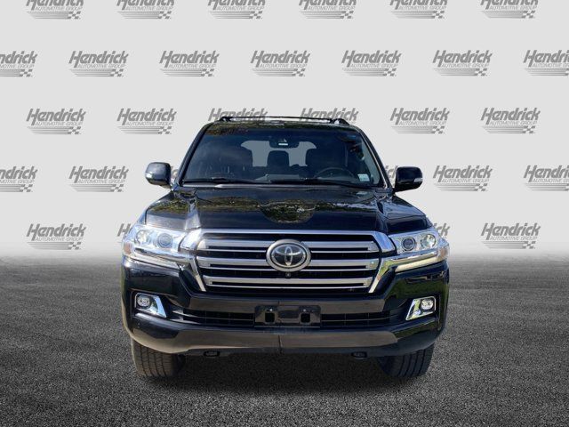 2016 Toyota Land Cruiser Base