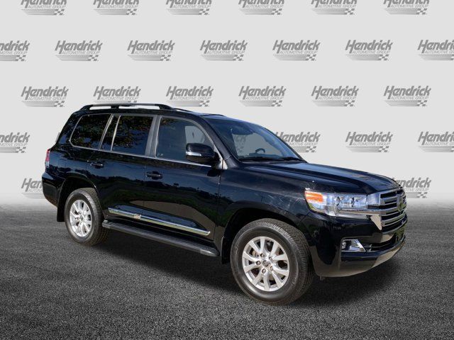 2016 Toyota Land Cruiser Base