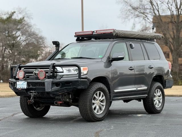 2016 Toyota Land Cruiser Base