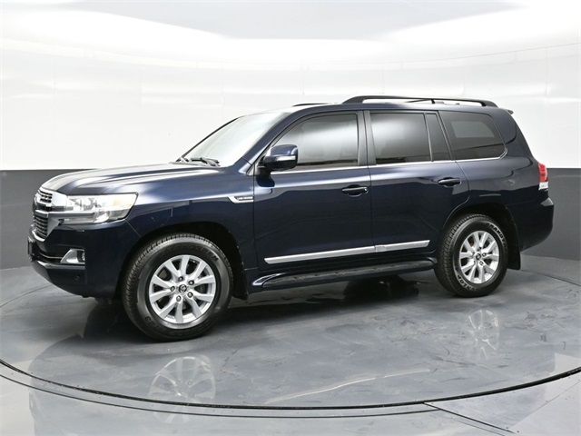 2016 Toyota Land Cruiser Base