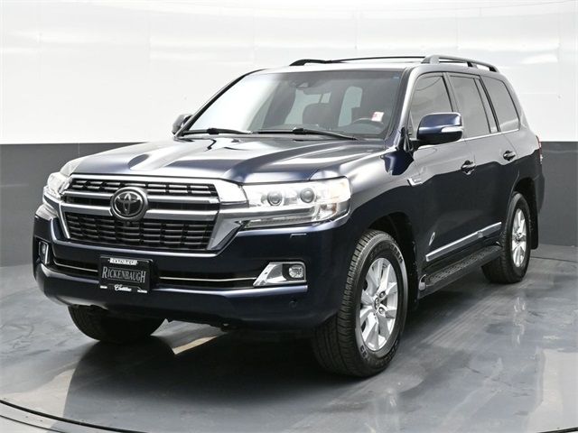 2016 Toyota Land Cruiser Base