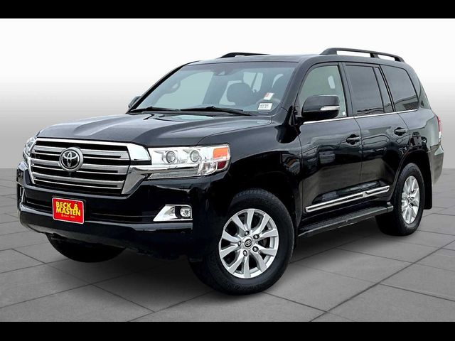 2016 Toyota Land Cruiser Base