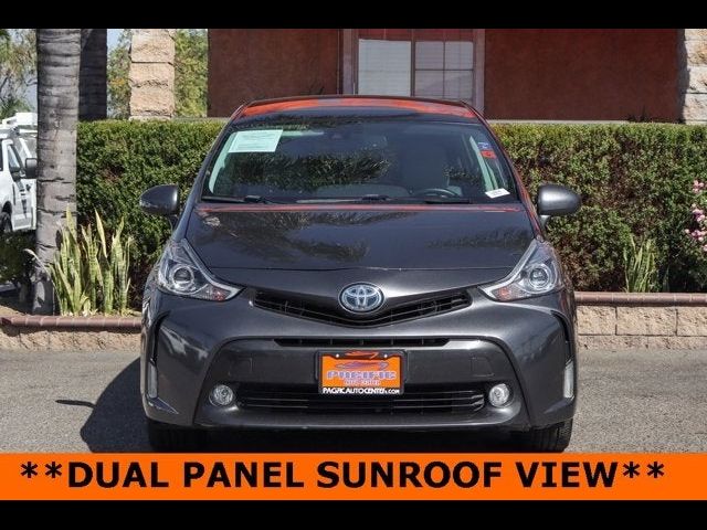 2016 Toyota Prius v Five