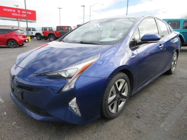 2016 Toyota Prius Three Touring