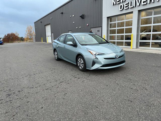 2016 Toyota Prius 