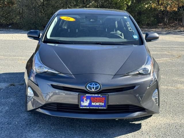 2016 Toyota Prius Four