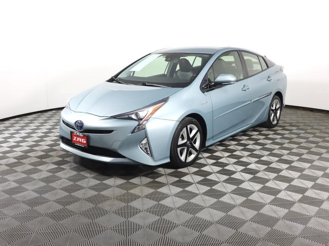 2016 Toyota Prius Three Touring