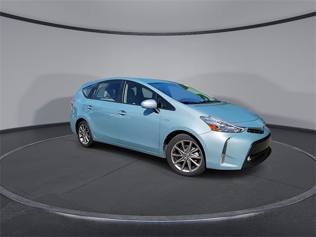 2016 Toyota Prius v Five