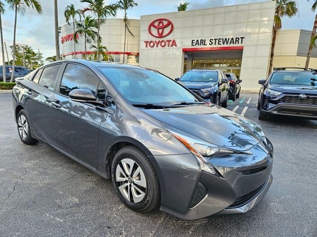 2016 Toyota Prius Four