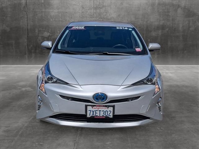 2016 Toyota Prius Four Touring