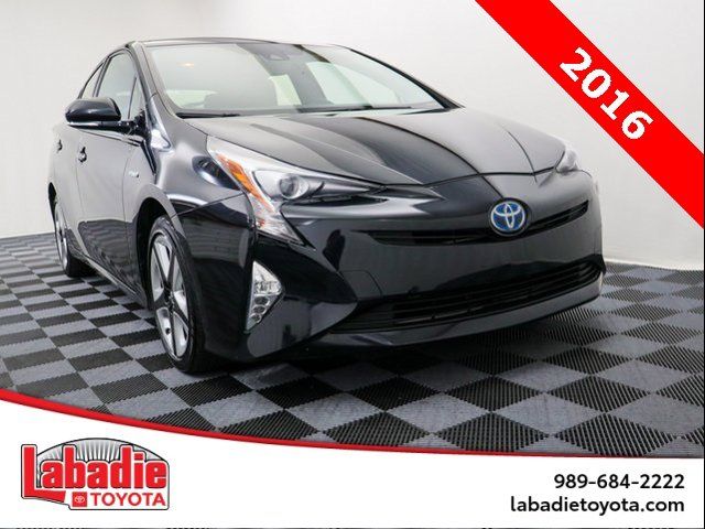 2016 Toyota Prius Four