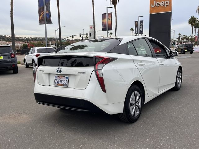 2016 Toyota Prius Four