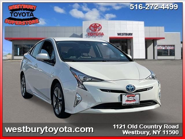 2016 Toyota Prius Four