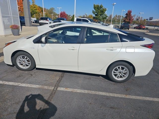 2016 Toyota Prius Four