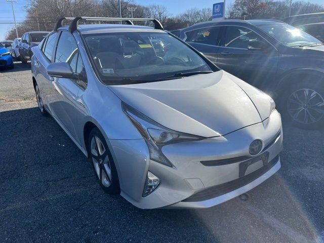 2016 Toyota Prius Four