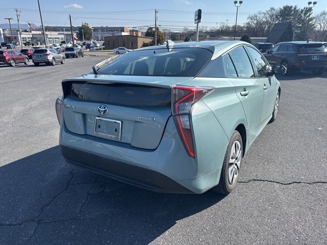 2016 Toyota Prius Four