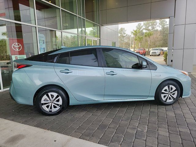 2016 Toyota Prius Four