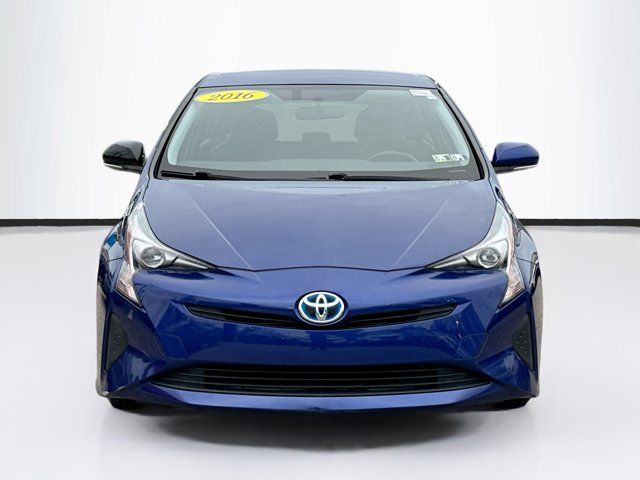 2016 Toyota Prius Four