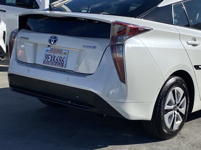 2016 Toyota Prius Four