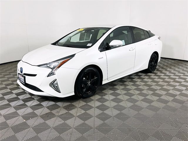 2016 Toyota Prius Four Touring