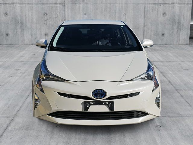 2016 Toyota Prius Four Touring