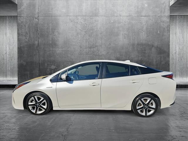 2016 Toyota Prius Four Touring