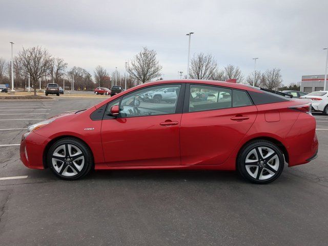 2016 Toyota Prius Four Touring