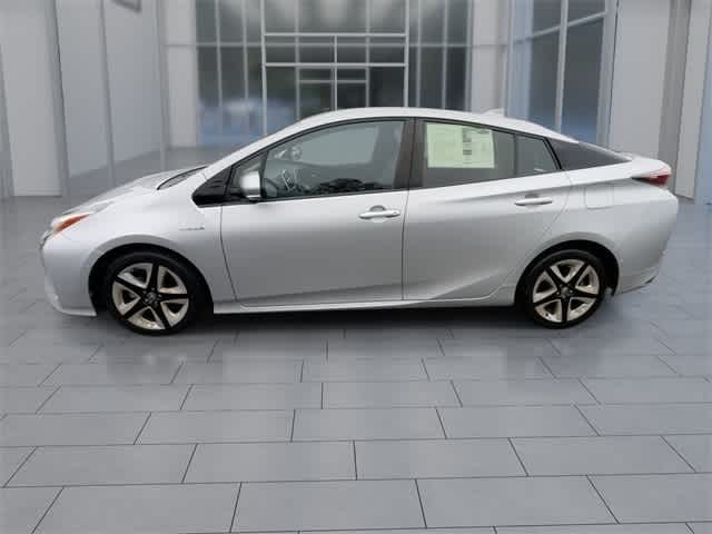 2016 Toyota Prius Four Touring