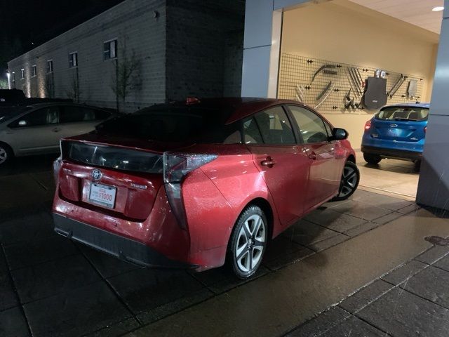 2016 Toyota Prius Four Touring