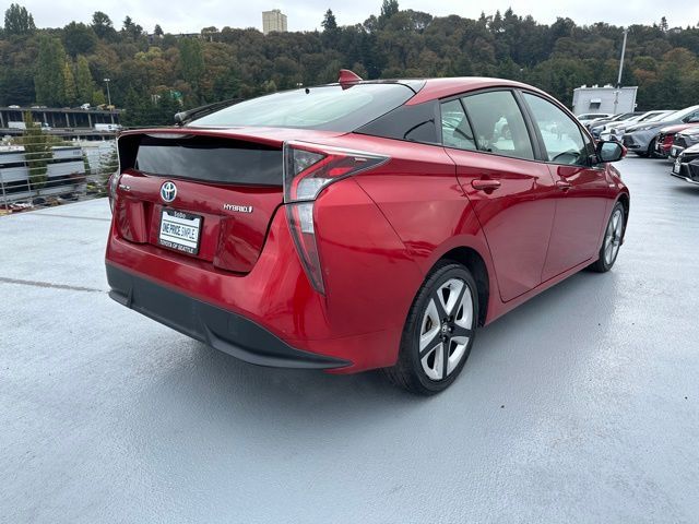 2016 Toyota Prius Four Touring