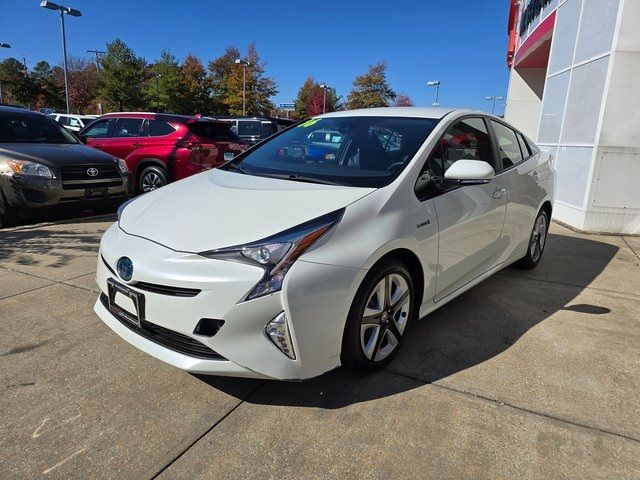 2016 Toyota Prius Four Touring