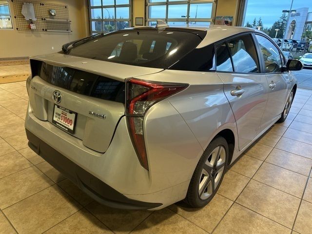 2016 Toyota Prius Four Touring