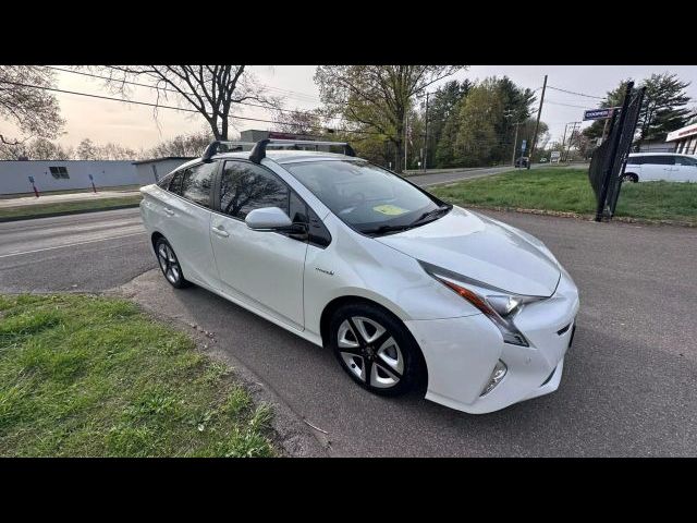 2016 Toyota Prius Four Touring