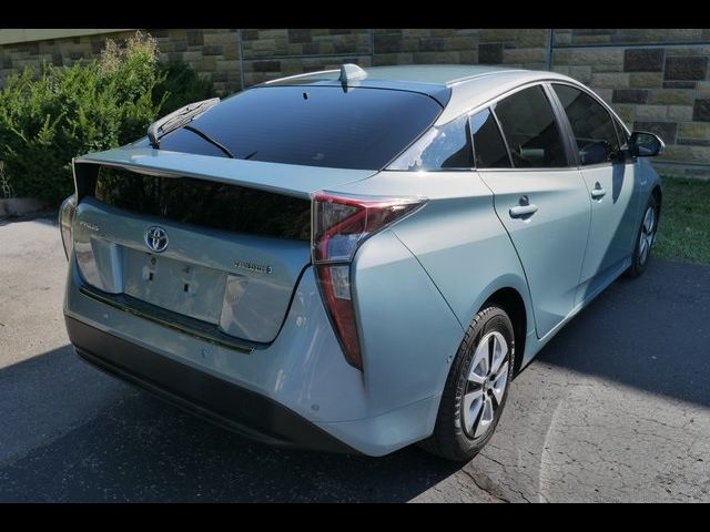 2016 Toyota Prius Three