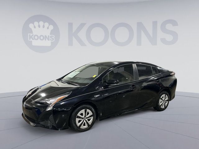 2016 Toyota Prius Three