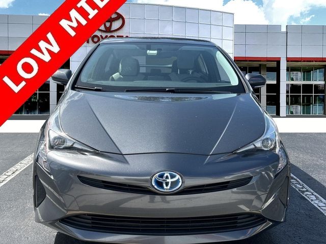 2016 Toyota Prius Three