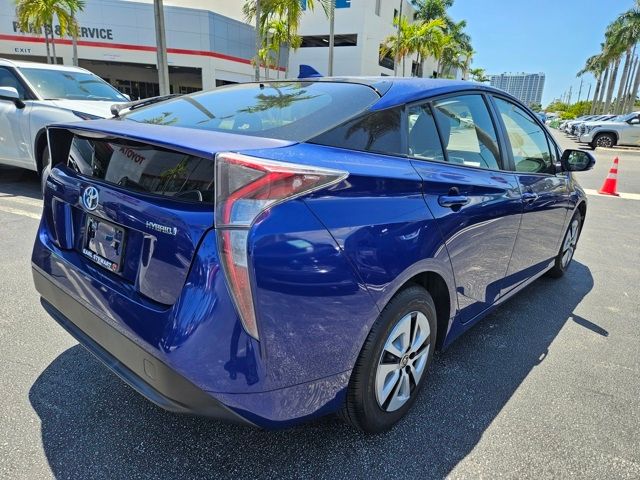 2016 Toyota Prius Three