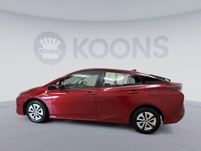 2016 Toyota Prius Three