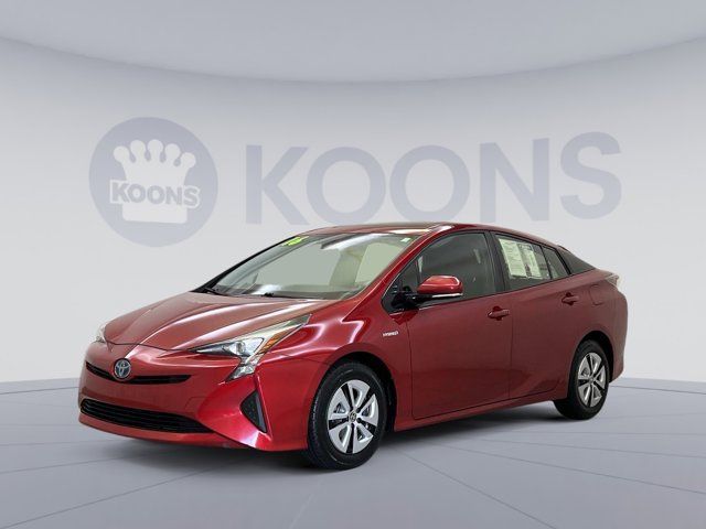 2016 Toyota Prius Three