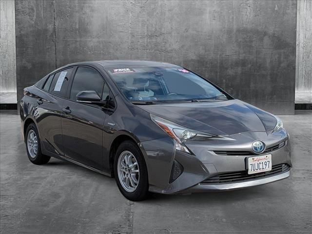 2016 Toyota Prius Three