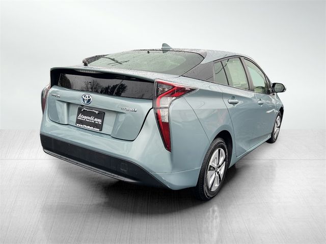2016 Toyota Prius Three