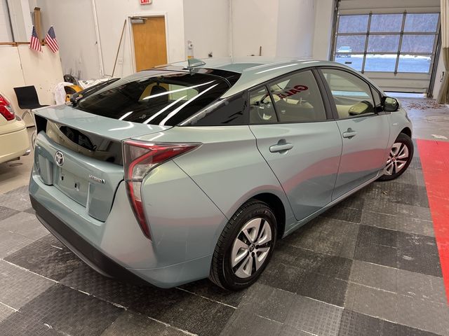 2016 Toyota Prius Three