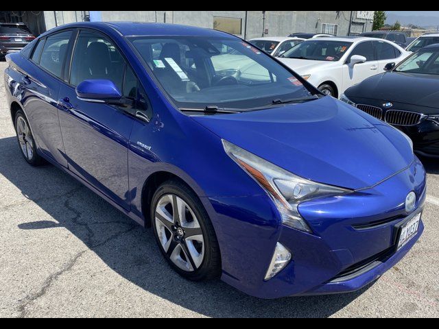 2016 Toyota Prius Three