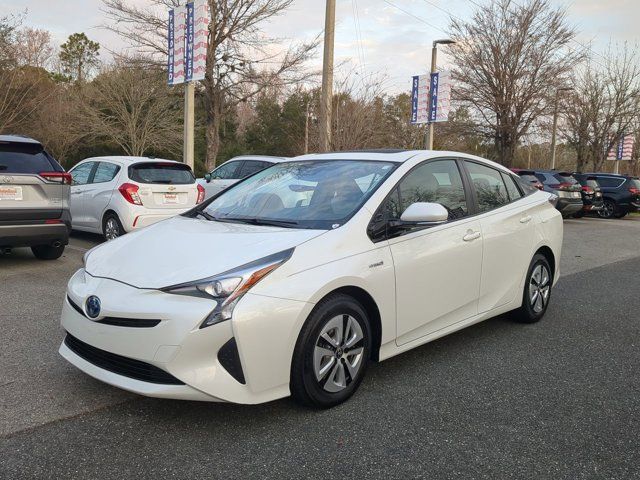 2016 Toyota Prius Three