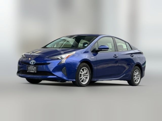 2016 Toyota Prius Three
