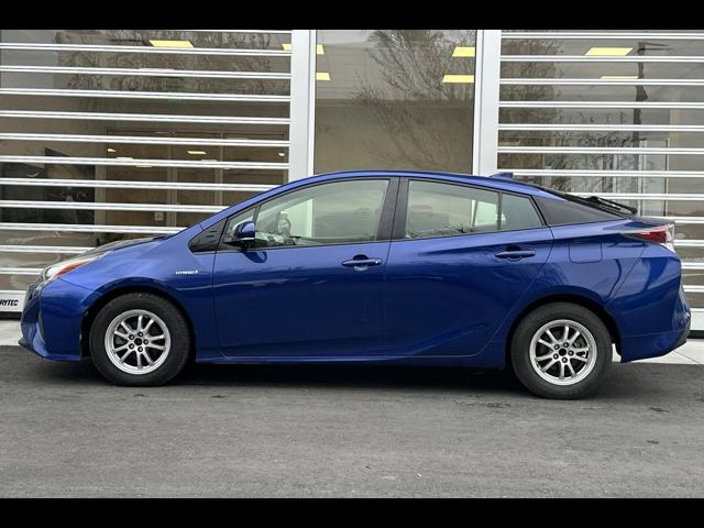 2016 Toyota Prius Three
