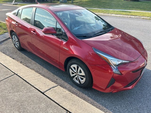 2016 Toyota Prius Three