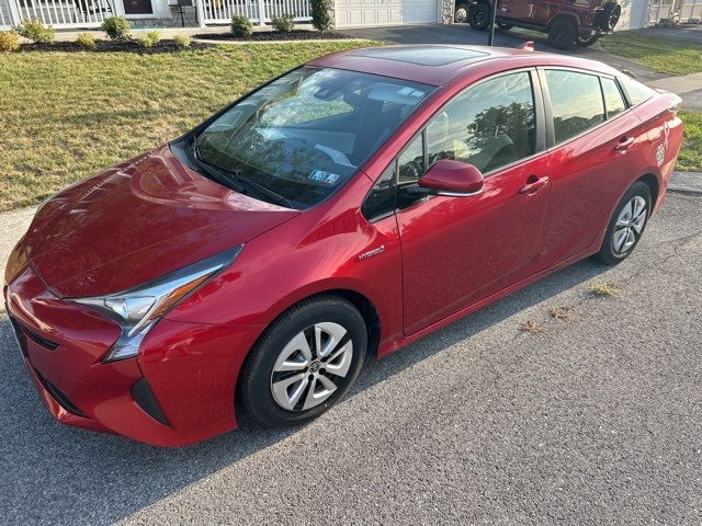 2016 Toyota Prius Three