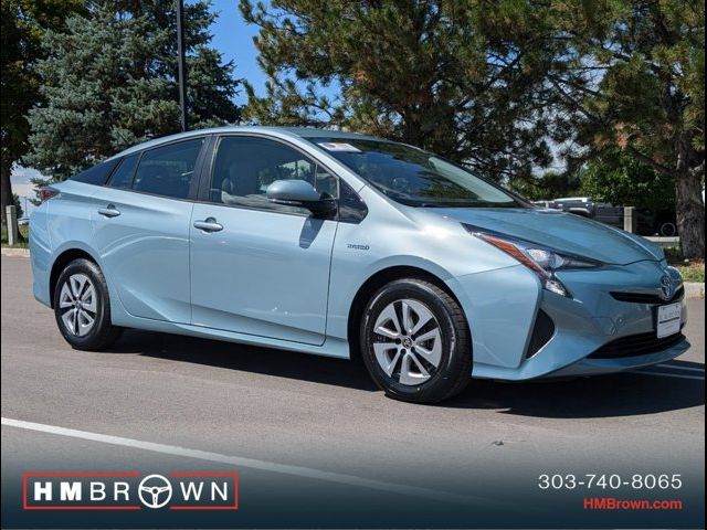 2016 Toyota Prius Three